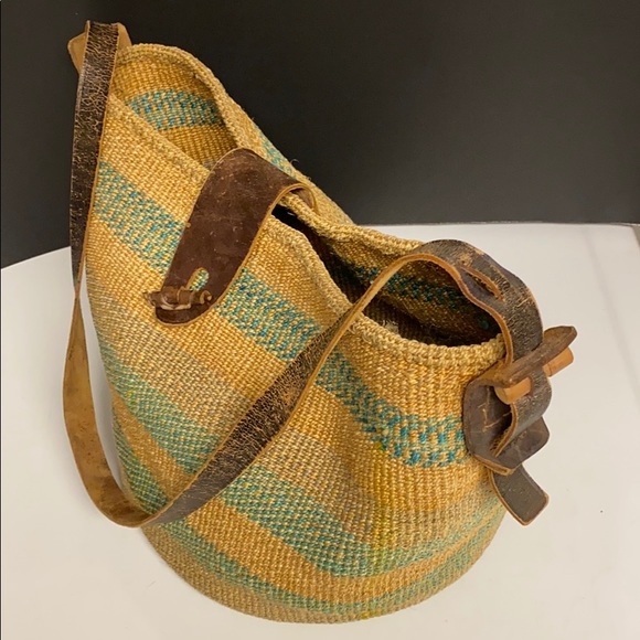 WICKER Raffia Tan Tote Market Leather Strap Flap - Picture 3 of 16